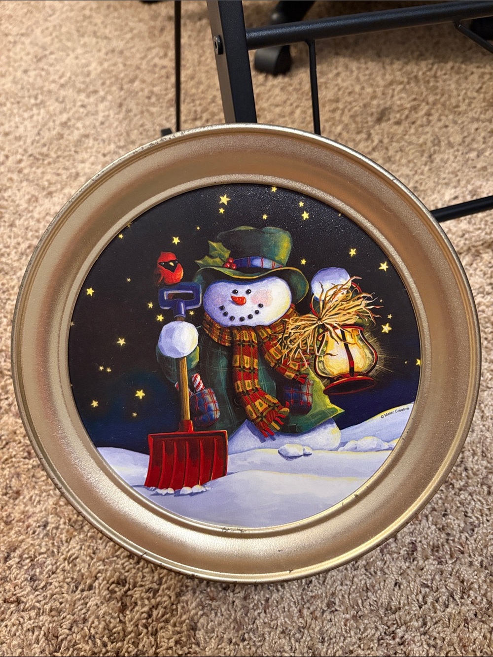 Snowman holiday vintage metal tin